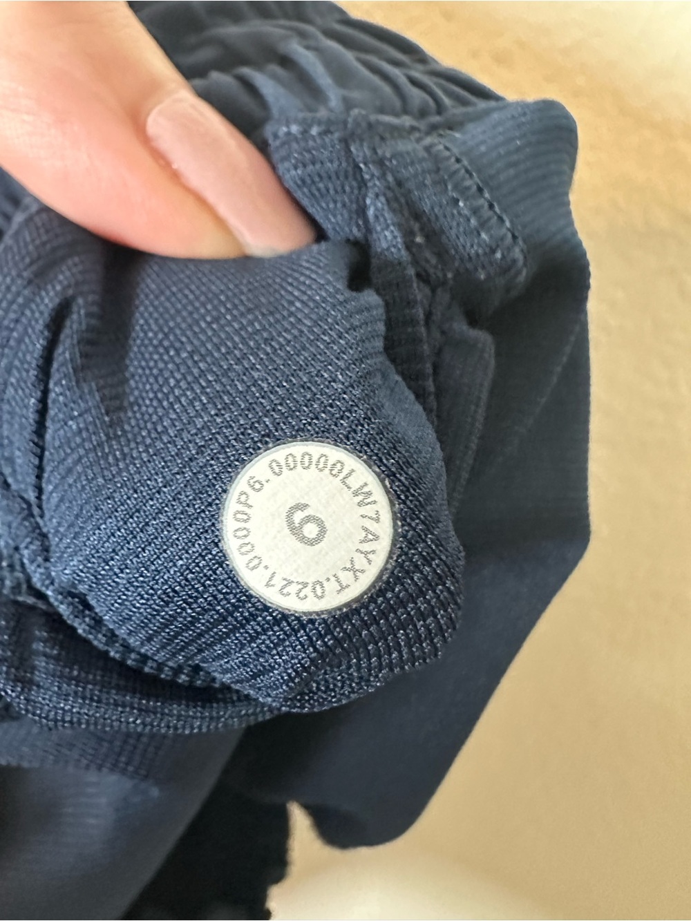 Lululemon Hotty Hot Running Short 4" High Rise Long True Navy Blue 6 Tall - Picture 10 of 11